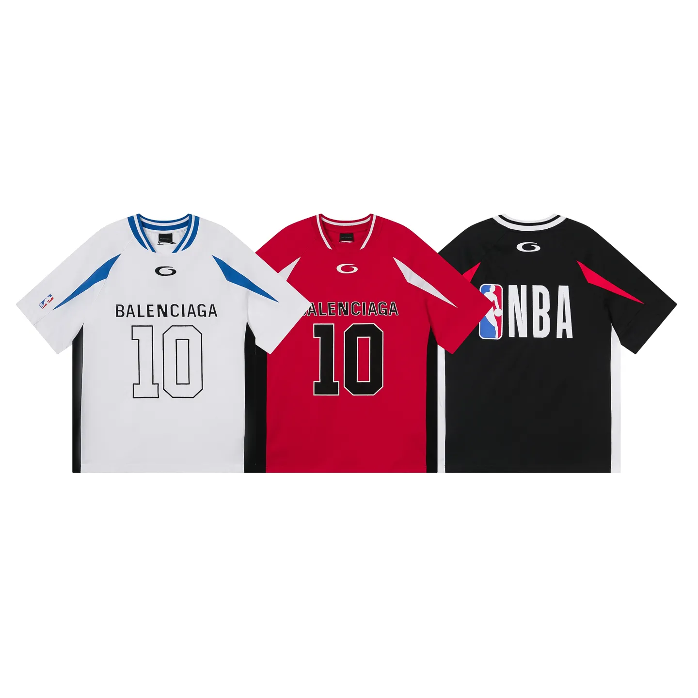 💰P140（ : ） 【 . Quality】BALENCI*GA/ SS 26New Arrival NBA Series T 。 ， NBASeries 。 ， 。 SS 26 New Arrival。 ， 。 。 Authentic ， 。 。 260 ， . ， 。 。 。 ， ， 。 。 。 OS . Same Style ：BL 263760 ：Black，White，Red Size：XS S M L
